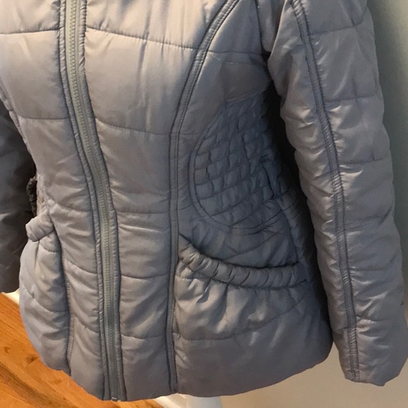 Hooded Quilted Winter Jacket~🔘 - Picture 2 of 9